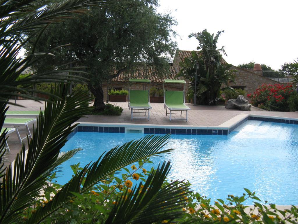 Villa Crapa Licca à Ventimiglia di Sicilia Extérieur photo